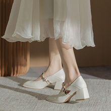 單鞋女2022年春季新款瑪麗珍鞋中跟淺口粗跟單鞋一字帶方頭高跟鞋