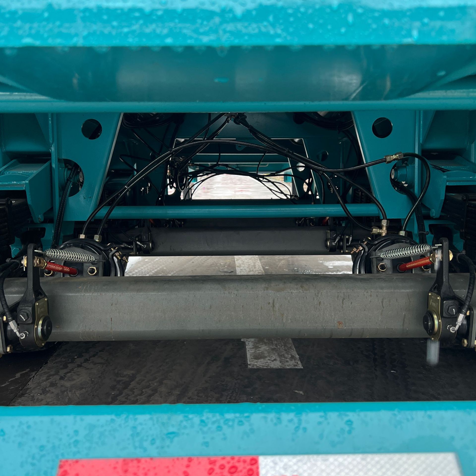 Factory Production Cross-Border Sales of Heavy-Duty Rollover Dump Trucks 3-Wheelbase Semi-Trailers for Transporting Sand, Gravel, and Coal Trailers