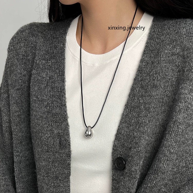 Minimalistisches Wassertropfen-collier Mit Schwarzem Lederband_voghion.com