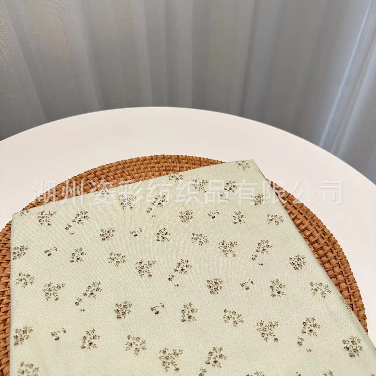 纯棉哔叽绒数码印花  韩系清新小碎花 童装成人装肠圈手工半