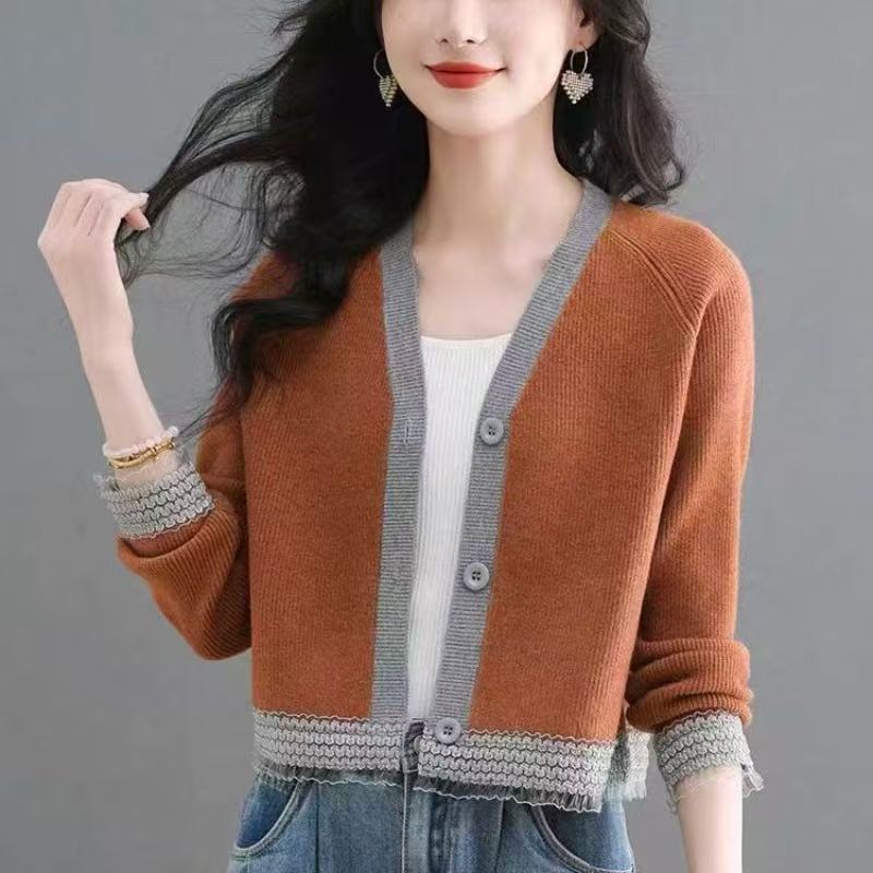 2025 otoño nuevo cardián de punto de moda estilo exterior diseño corto suéter universal abrigo pequeño