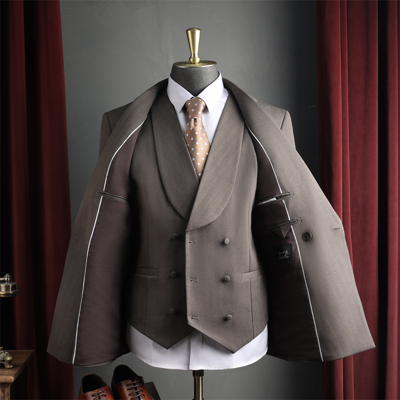 Hochwertiger Herren-Doppelreiher-Anzug mit Stretchanteil – Blazer und Hose für Hochzeiten, Feiern und Business Casual_voghion.com