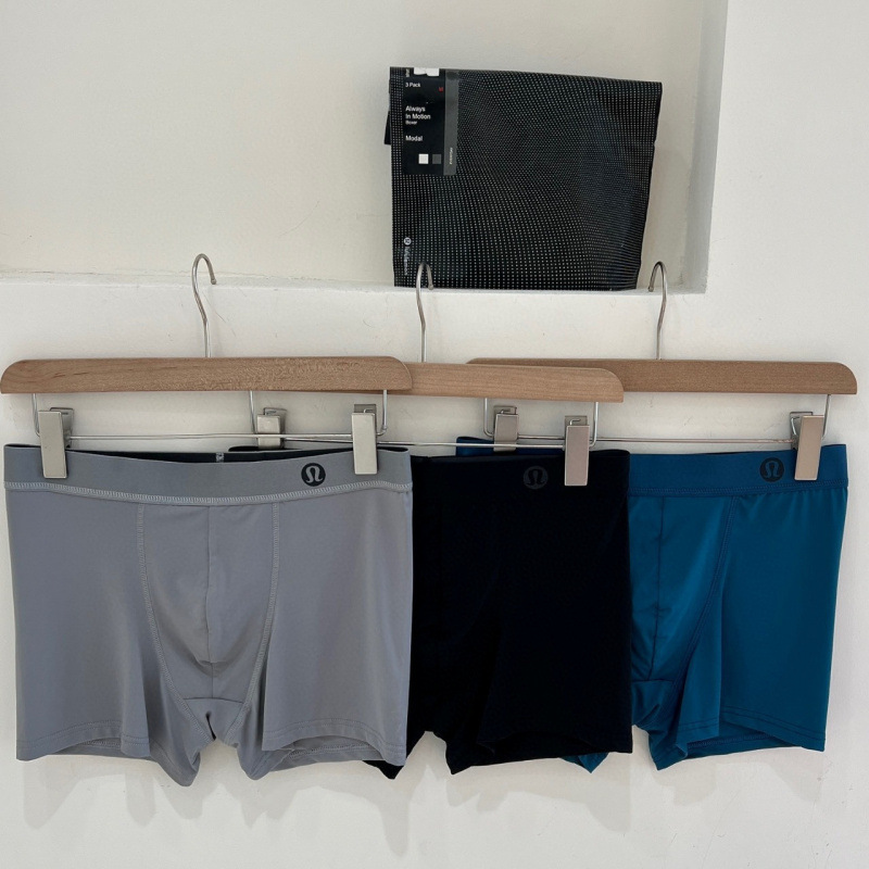 Spring and Summer Lululemon Men's High Luxury Lululemon Cotton Mid-Waist Seamless Underwear Silk Ice Silk Comfortable 3-Pack