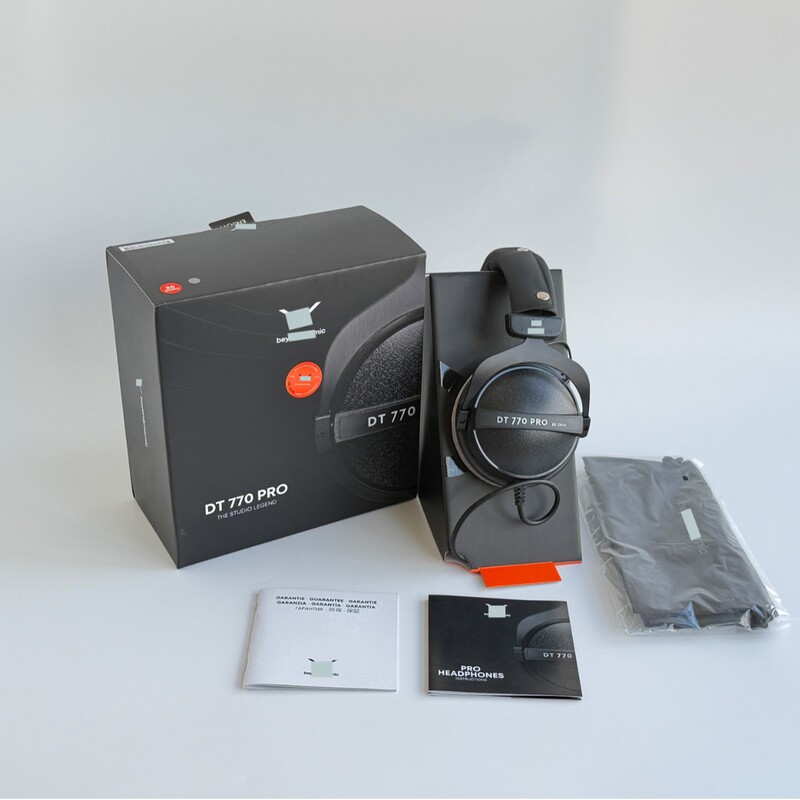 Cross-border exclusive supply of DT 770 PRO over-ear professional closed-back headphones for live streaming monitoring