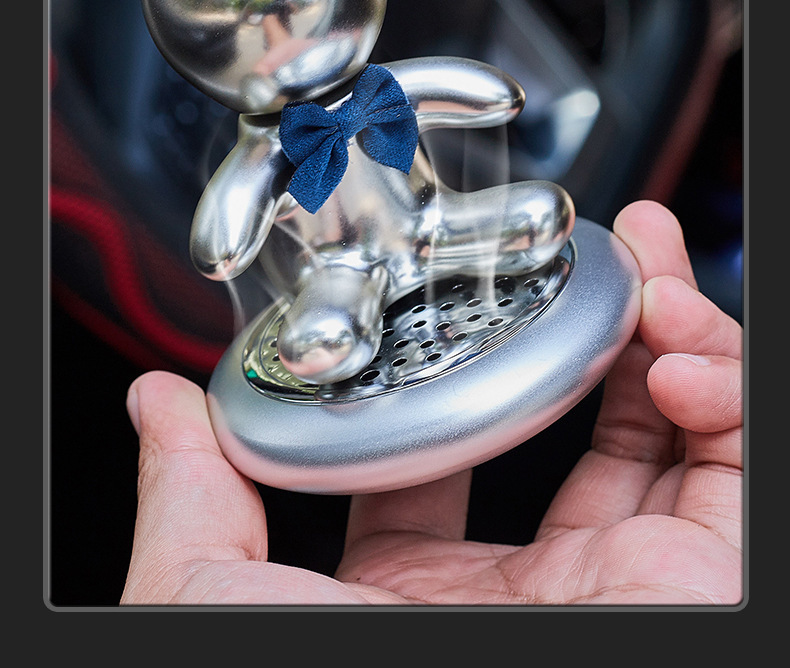 Diamond-encrusted car perfume seat car accessories high-end car aromatherapy diamond-encrusted cute rabbit car decoration center console