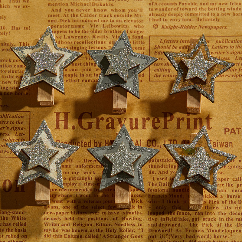 Buscando madera de Navidad copo de nieve de Navidad árbol de Navidad decoraciones de Navidad abrazadera de cuerda de amor de pentacos pequeños clips