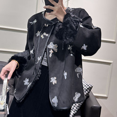 原创新中式国风女装仿小湖羊皮草外套正反两面穿蝴蝶刺绣环保毛毛