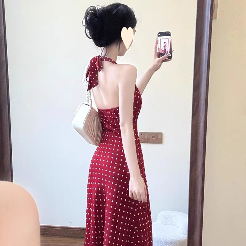 法式纯欲红色波点V领挂脖连衣裙子女设计感露背无袖背心长裙夏季|undefined