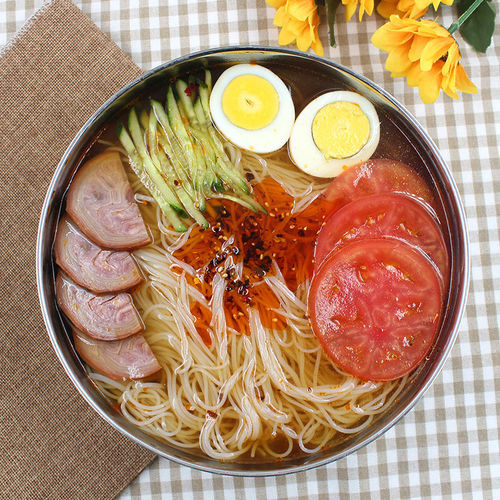 Cold Noodles 383g Family Size Jeju Korean Style Instant Snack Cold Noodles 3 Pack Ingredients Wholesale