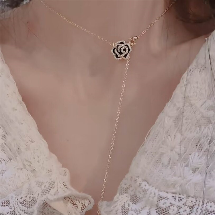 Retro Flower Copper Tassel Pendant Necklace