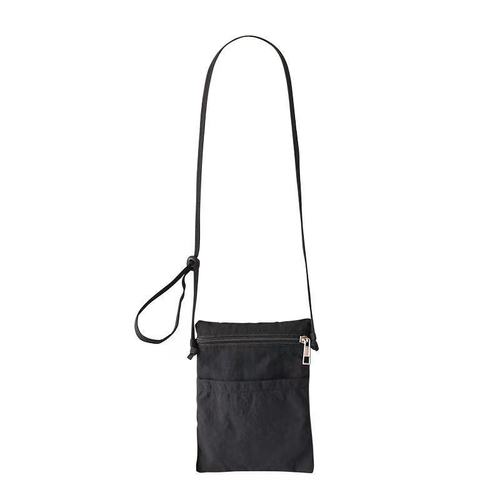 New Japanese-style casual nylon mobile phone bag for women—trendy, versatile, perfect for shopping; lightweight and stylish shoulder/crossbody option.