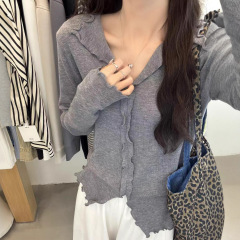针织衫女装2025秋季新款设计感韩系简约荷叶边v领长袖打底衫上衣