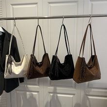 �羳�͹Ű����������μ����Ůʽ2025����ͨ�����e����ˮͰ��