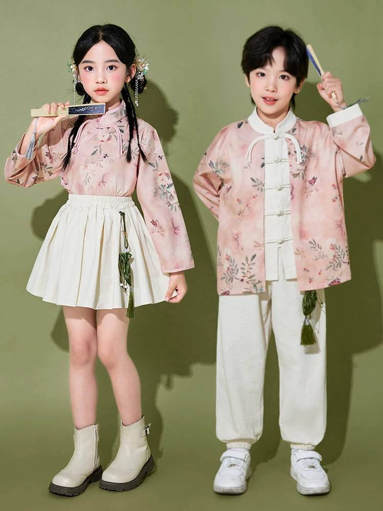 Children's sports suit for elementary school students for early age