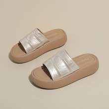 5.5CM�����ЬŮ�ļ��ް��OӋ���e�ȼ��⴩һ���ϰٴ����mɳ��Ь