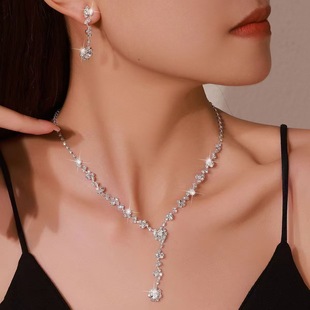 Cross-Border Fashion Flower Set Chain European and American Rhinestone Necklace Earrings Accessible Luxury Set Exquisite Bridal Dinner Accessories