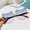 Trend children's fashionable cute sunglasses, cartoon glasses, with little bears