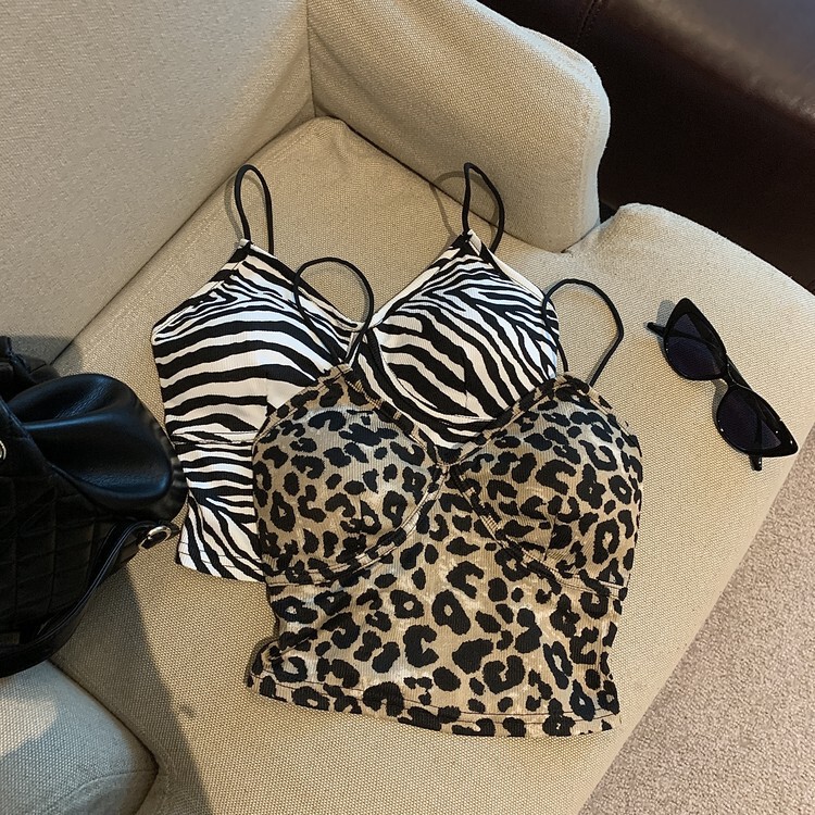 Pure Sexy Spice Girl Leopard Print Camisole Vest Women's Summer 2024 New Style Outer Wear Short Top with Chest Pad Trendy Pure Sexy Spice Girl Leopard Print Camisole Vest Women's Summer 2024 New Style Outer Wear Short Top with Chest Pad Trendy