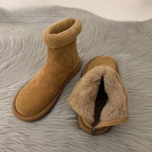 Fur One Thick Bottom Snow Boots Women's Boots 2024 Winter New Lamb Wool Thick Fleece Short Boots Warm Cotton Shoes