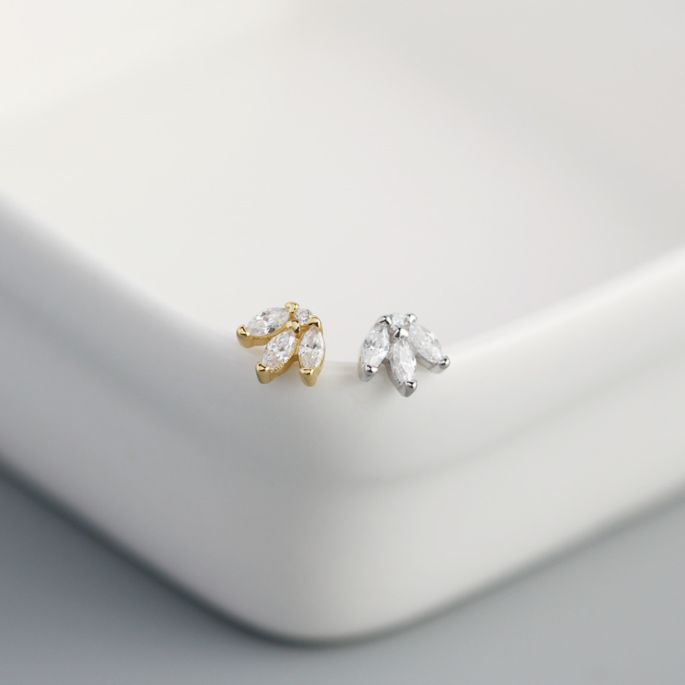 Ear Studs Classification 1 Pair Quantity Daily Occasion 925 Sterling Silver Material 1 Pair 925 Sterling Silver Rhinestones Leaf Ear Studs