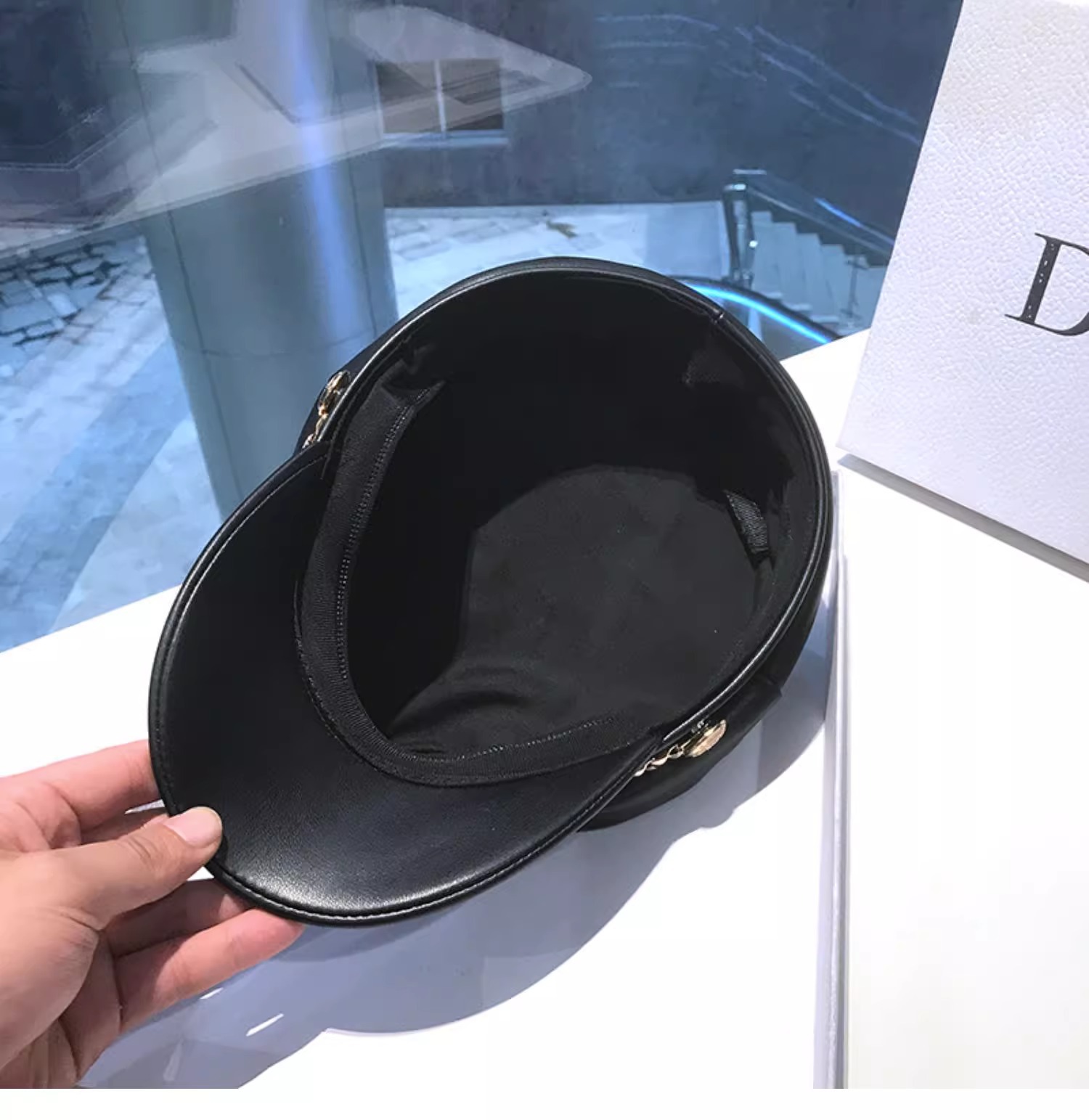 Elegant, Business, Basic Style Wide Eaves Rim Women's Elegant Business Basic Solid Color Wide Eaves Beret Hat
