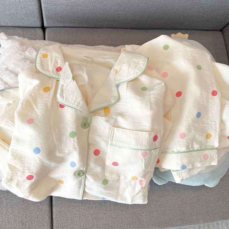 Comercio exterior de Vietnam verano nuevo estilo nube rebeca de algodón solapa dulce pijama de dibujos animados pantalones cortos de manga corta traje de servicio a domicilio para mujer