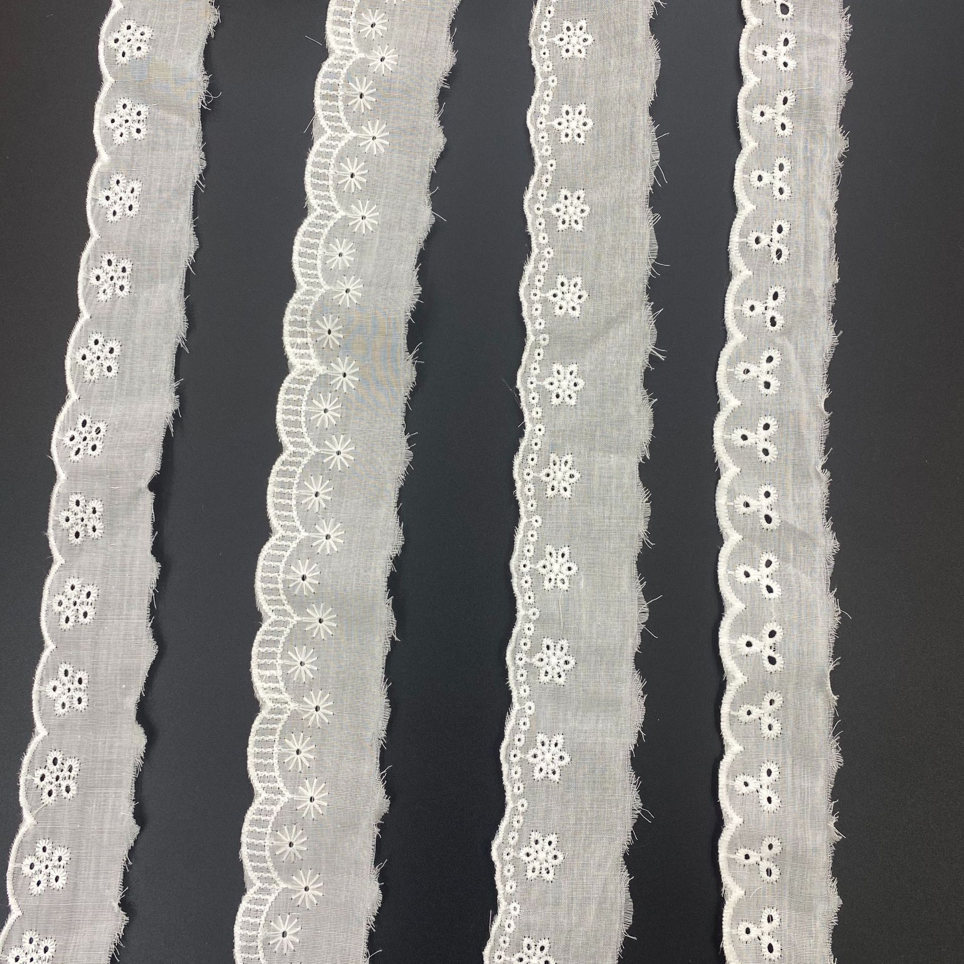 现货供应棉布刺绣花边婚纱裙子辅料全棉五孔花边裙摆配饰服装花边