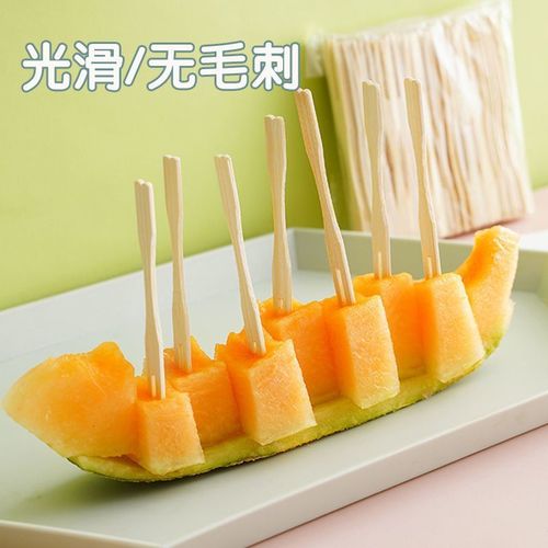 Wholesale disposable bamboo fruit plate fork household cake dessert small fork children independent bamboo skewers commercial