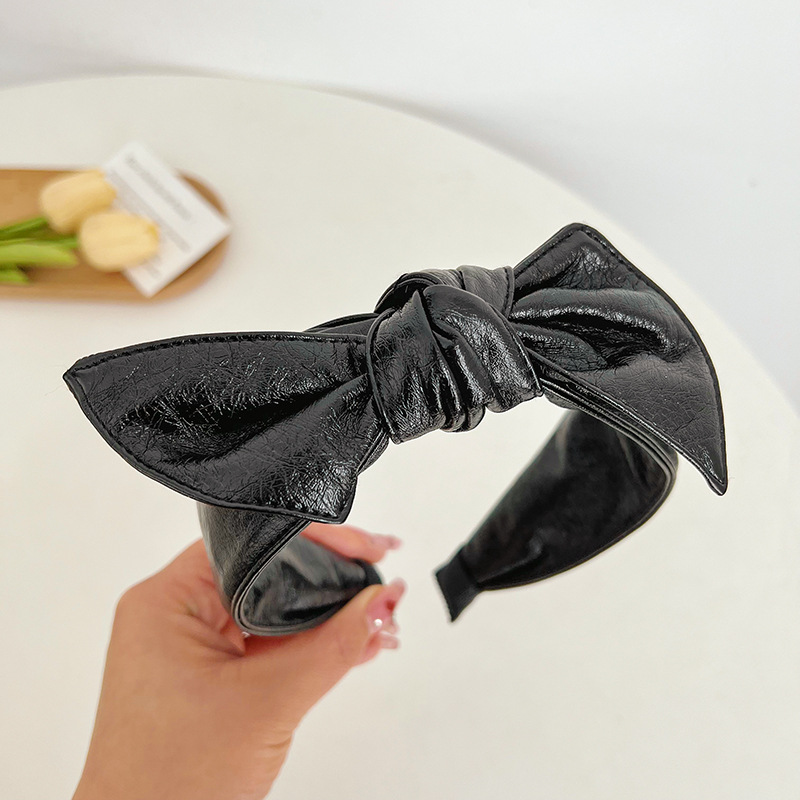 Holiday, Street Occasion Solid Color, Bow Knot Pattern Elegant Lady Solid Color Bow Knot Cloth Hair Band