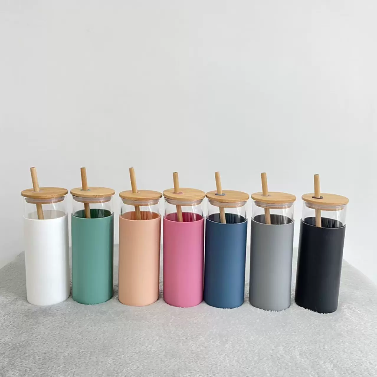 亚马逊耐高温高硼硅玻璃吸管水杯简约时尚隔热硅胶杯套可印制LOGO