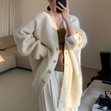 新款秋冬加厚100羊毛开衫女宽松慵懒风软糯针织V领羊绒毛衣中长款