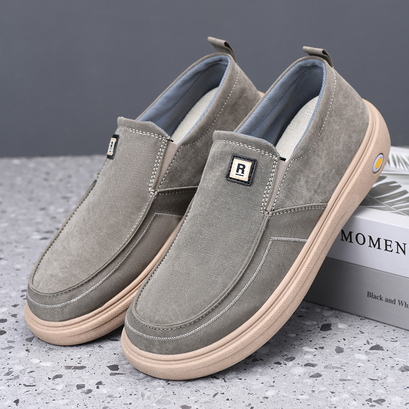 Men's Shoes 2026 Summer New Style Loafers British Style Moccasins Factory Direct Delivery Dad Shoes Slip-On Casual Shoes