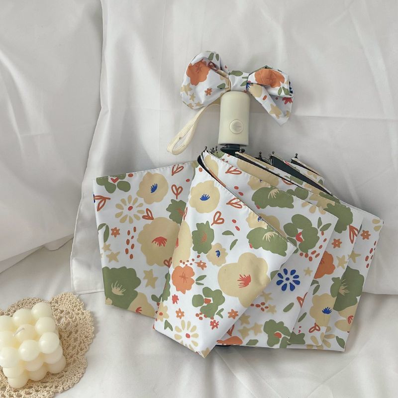 노란색과 녹색 꽃무늬 자동