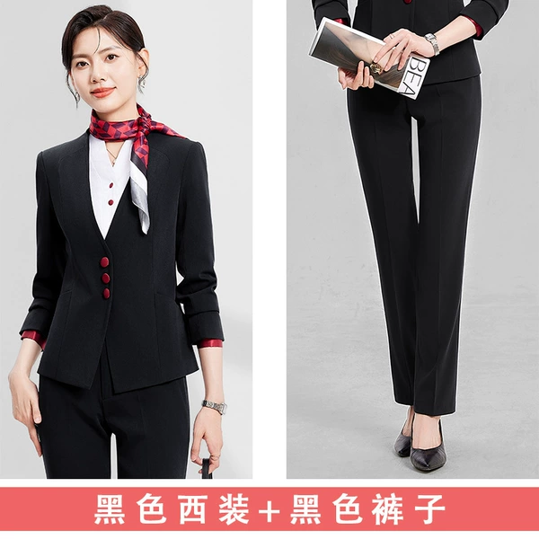 Black top (excluding scarf)+352 black pants