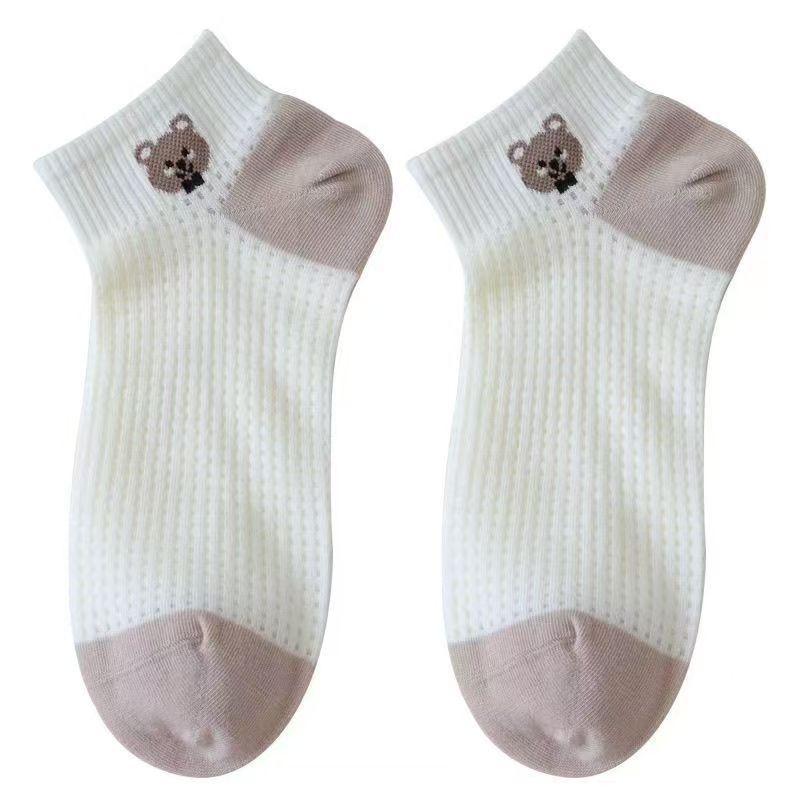 Verano delgado hueco oso calcetines de mujer calcetines japonesas mallas de dibujos animados deportivos de verano versátil tubo ultra delgado