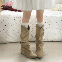 复古卡其尖头平底内增高靴子女长筒靴2025新款秋季显瘦堆堆骑士靴