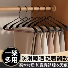 衣钩/挂钩;证件卡、挂绳;插座配件