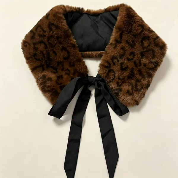 Women's winter warm scarf with ribbon fur collar, high-end versatile fur collar, thickened and cold-proof faux fur scarf