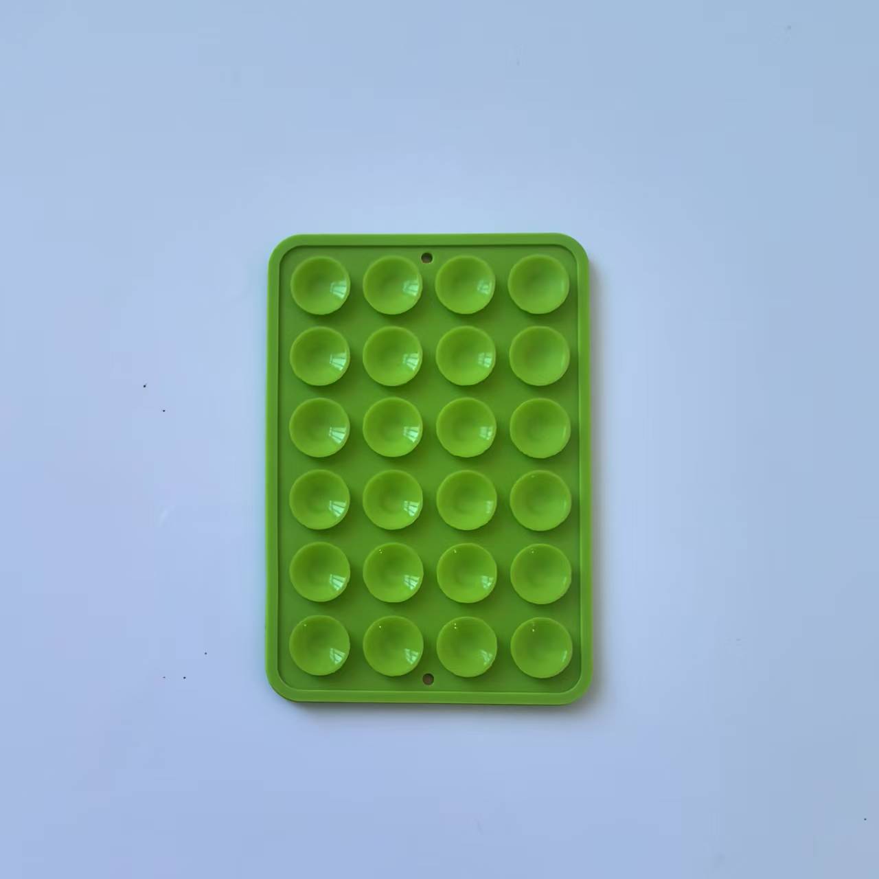 Funda de silicona antideslizante con ventosas para teléfono, 24 piezas en stock, soporte portátil móvil para teléfono, cuadrado, de silicona de una sola cara.