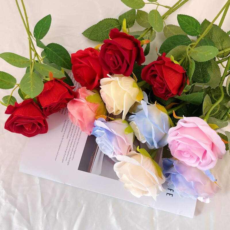 Wholesale Artificial Rose Flower Single Stem Silk Velvet Fabric Wedding Home Valentine's Day Decoration Waterfall Fake Artificial Red Flower Arrangement Wall Decoration