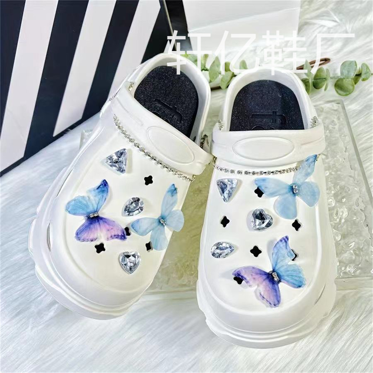 Nuevo ramo, zapatos de flores, agujeros de flores, accesorios de perlas tridimensionales de alta calidad, accesorios de bricolaje decorativos, zapatos de fragancia desmontables