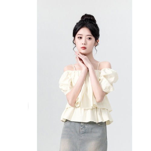 Apricot One-Shoulder Straps Bubble Sleeve Girls' Summer 2025 Unique Square Collar Short-Sleeve Shirt Short Top