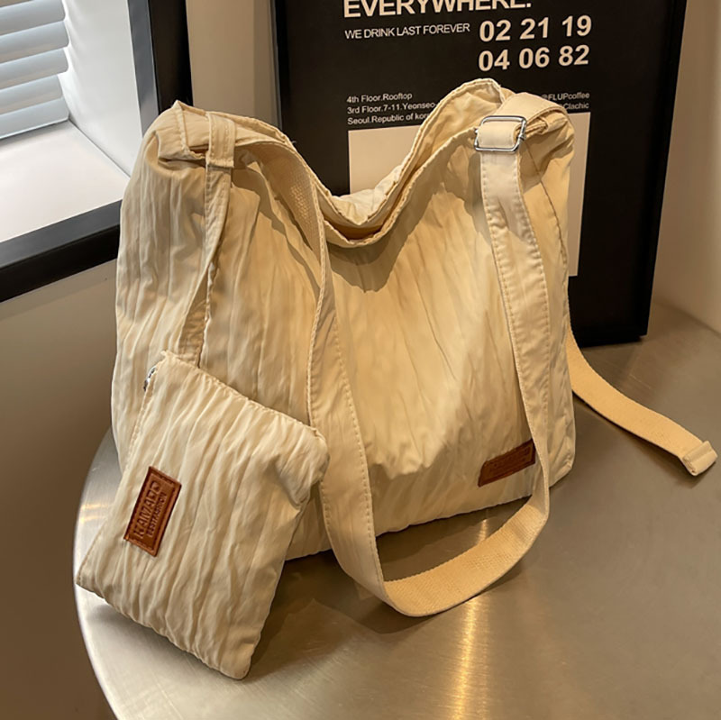 Nuova borsa a tracolla da donna in tessuto di nylon Instagram, borsa a tracolla di grande capacità per studenti, zaino leggero per il tempo libero_voghion.com