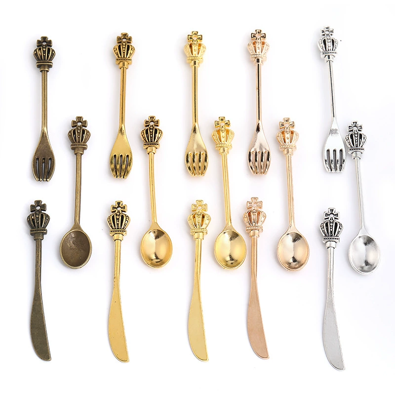 Подвеска в виде короны, ножа, вилки и ложки, ювелирные аксессуары из сплава, прямые продажи с фабрики, ретро DIY, ювелирные аксессуары из сплава