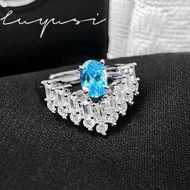 轻奢高级设计感V形鸽子蛋冰川蓝皇冠钻戒女精工海蓝锆冰花切戒指