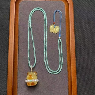 Natural Beeswax Russian Material Violent Bear Pendant Necklace with Rich and Full Wax and Turquoise Chain Long Necklace
