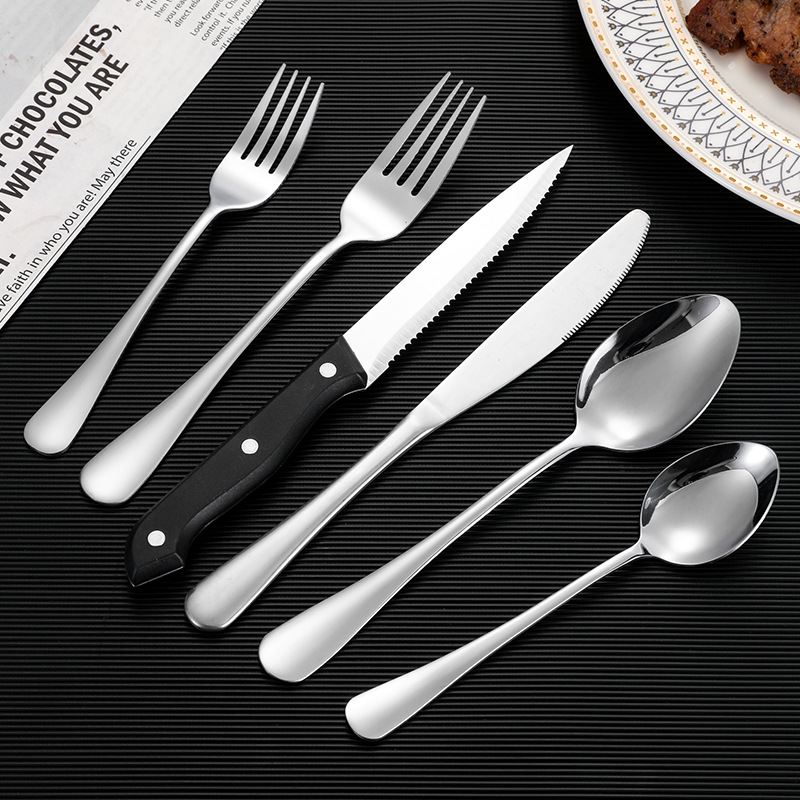 Juego de cubiertos de acero inoxidable transfronterizo 1010 Juego de cubiertos, tenedores y cucharas Juego de vajilla para el hogar de 24 piezas Cuchillos y cucharas de bistec