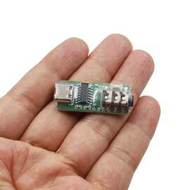 1个 规格： USB接口 颜色：图片色 材质：塑料 电脑版+Vband 多功