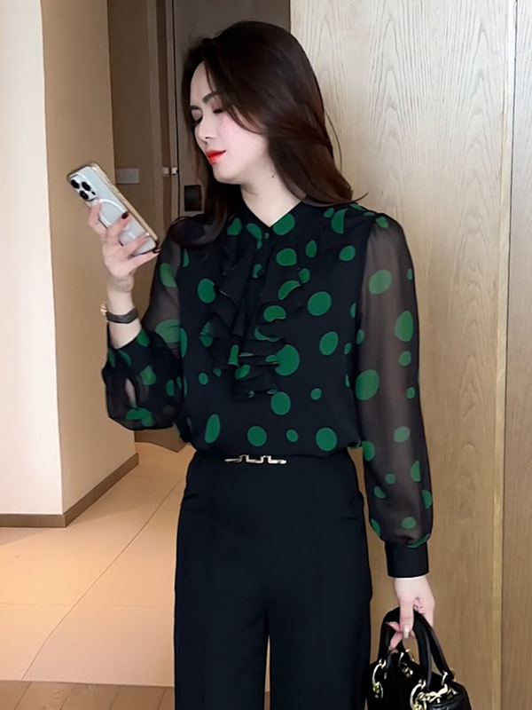 Polka Dot Shirt Women's 2025 New Spring Age-Reducing Foreign Style Petite Chiffon Top Women's Beautiful Shirt