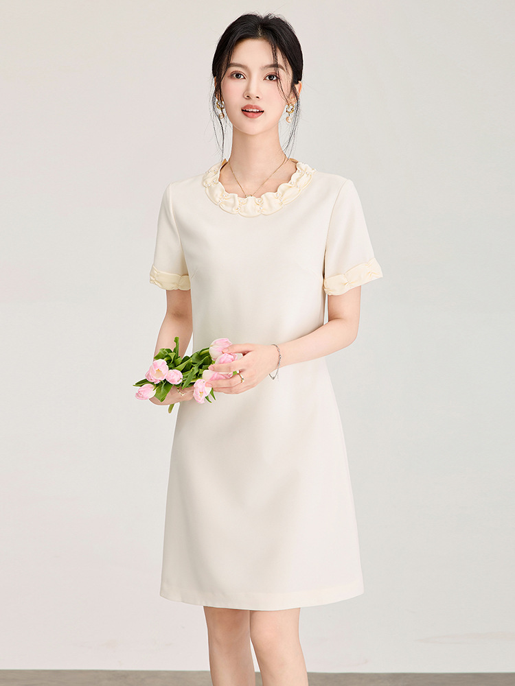 Đầm suông midi cổ điển Pháp đính cườm, phối màu tương phản — màu đen